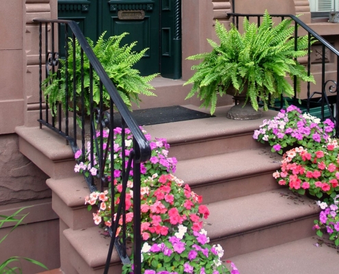 Stoop Installations in Niagara Falls